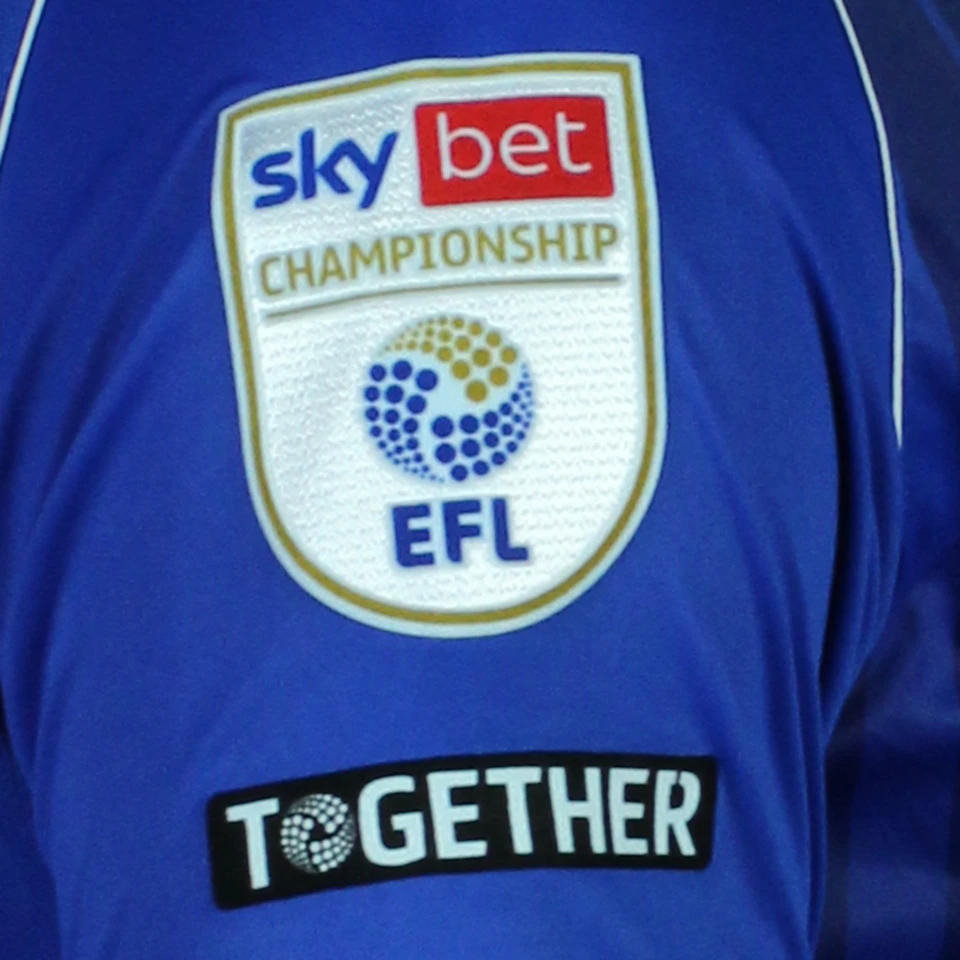 来自Cardiff City FC的Jamilu Collins球衣