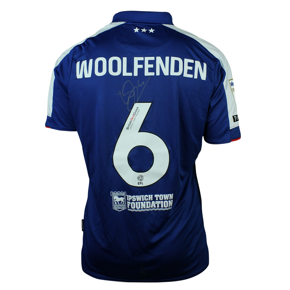 Camisola de Luke Woolfenden, Ipswich Town