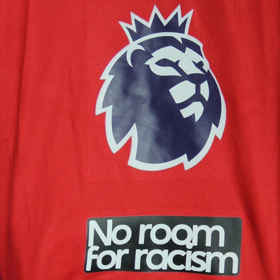 Cheick Oumar Doucouré Crystal Palace camisa.