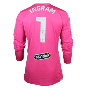 Matt Ingram  Hull City shirt