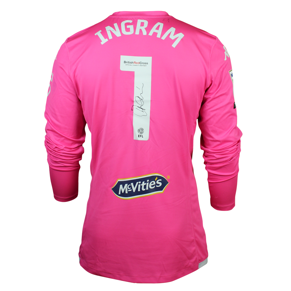 Matt Ingram  Hull City shirt