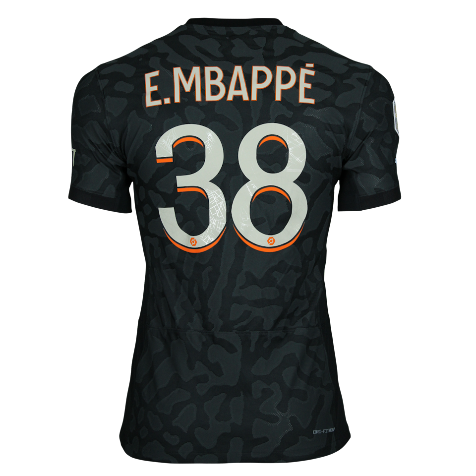 Ethan Mbappé  Paris Saint-Germain forması
