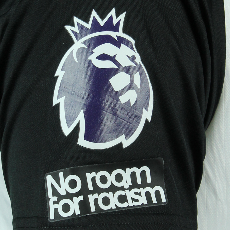 Bobby Decordova-Reid Fulham shirt
