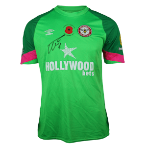 Mark Flekken Brentford forması