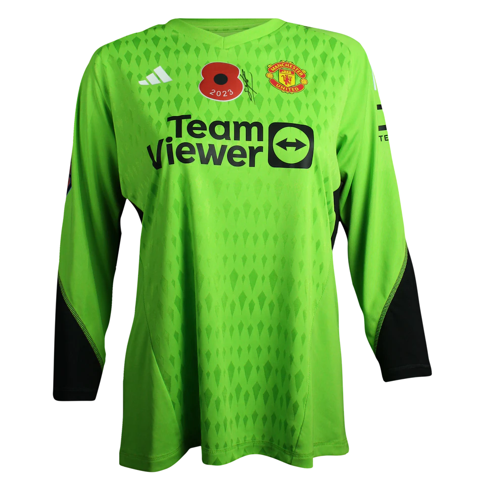 Safia Middleton-Patel Manchester United WFC shirt
