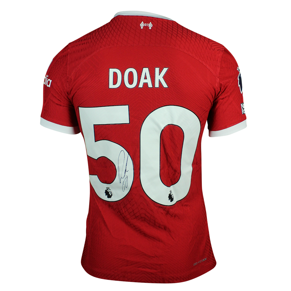 Liverpool-Trikot von Ben Doak