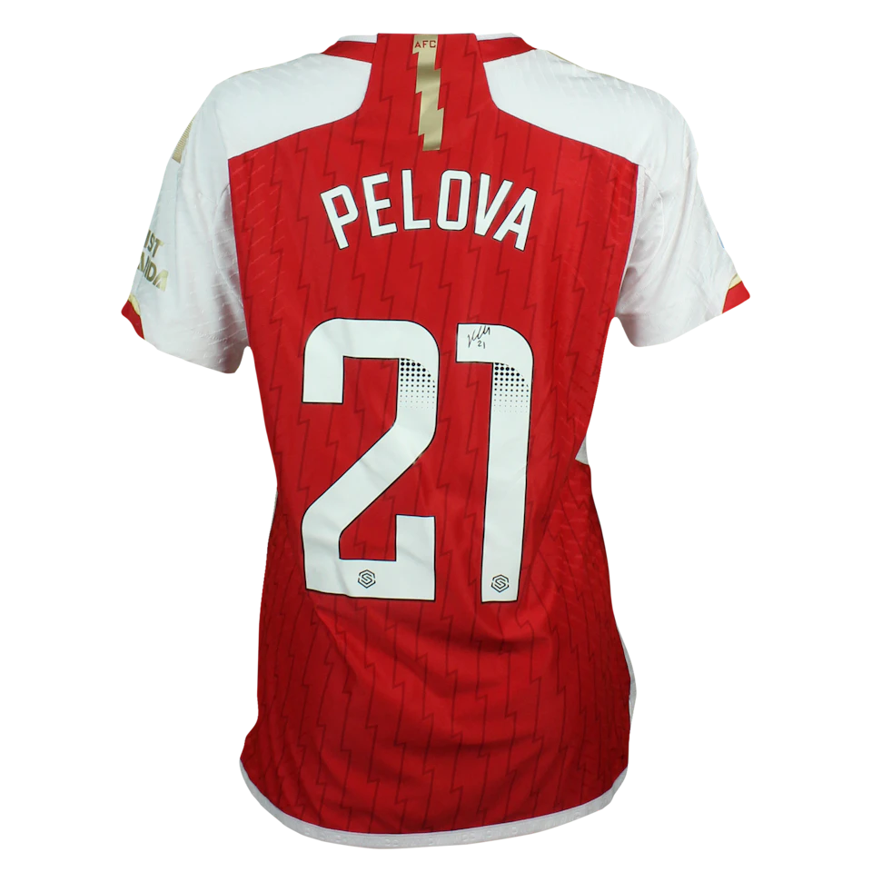 来自Arsenal WFC的Victoria Pelova球衣