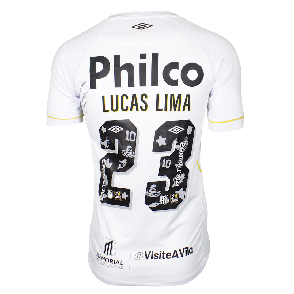 Lucas Rafael Araujo Lima Santos shirt