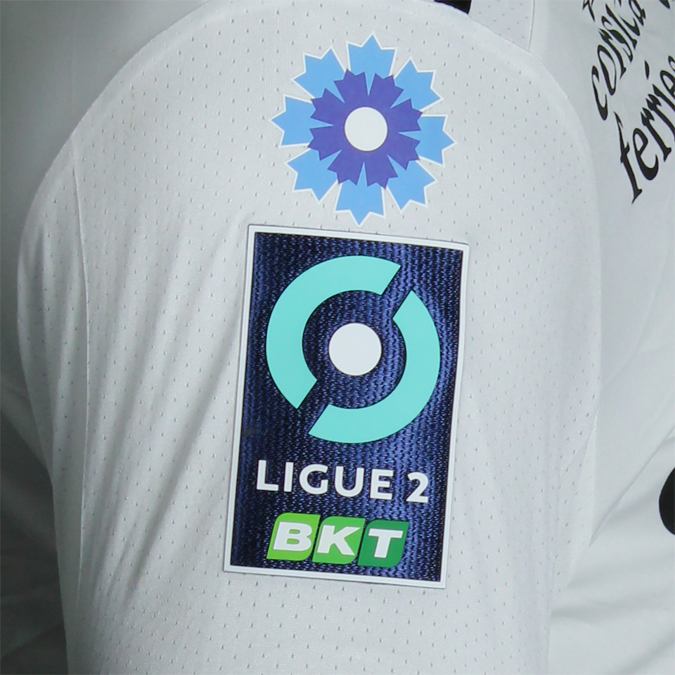 Facinet Conte SC Bastia shirt