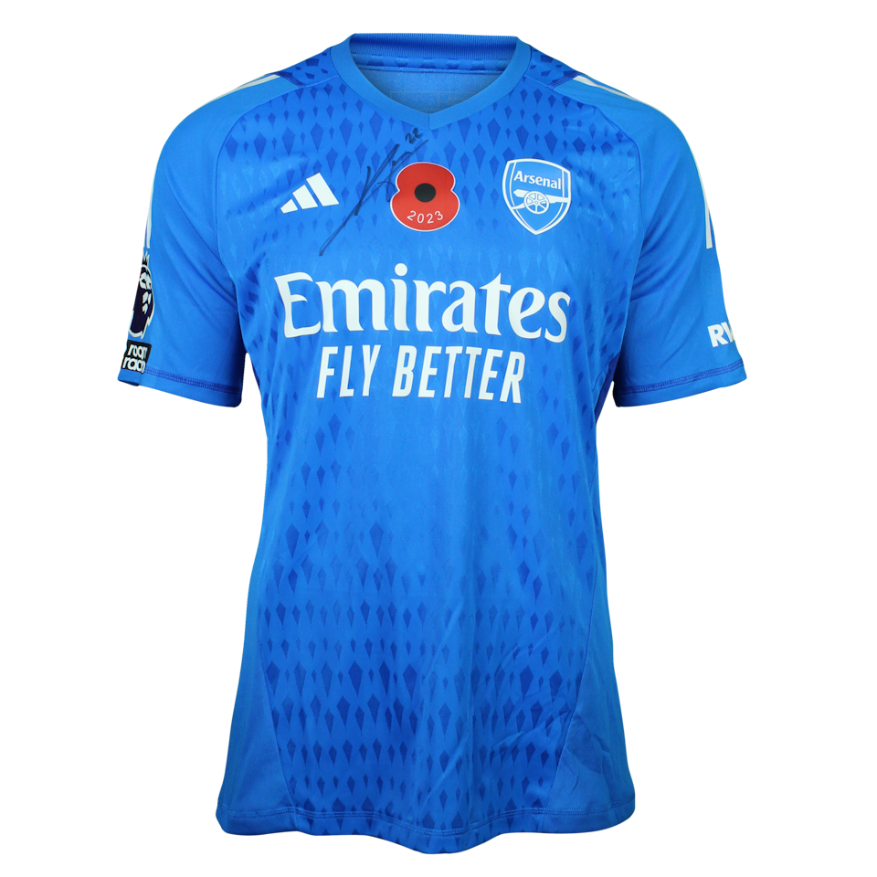 David Raya  Arsenal shirt