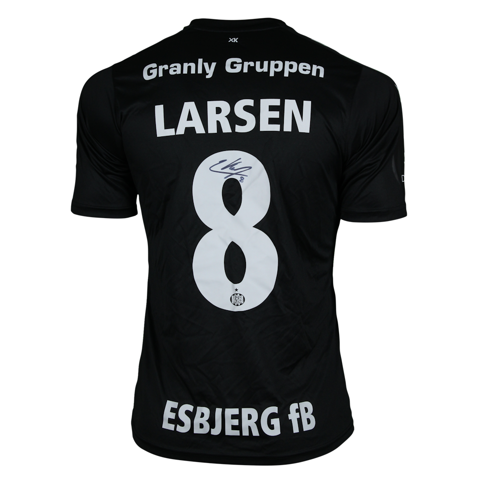 Mads Larsen Esbjerg fB shirt