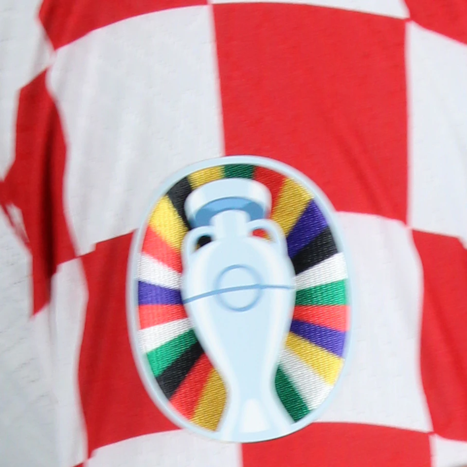 来自Croatia的Luka Modrić球衣