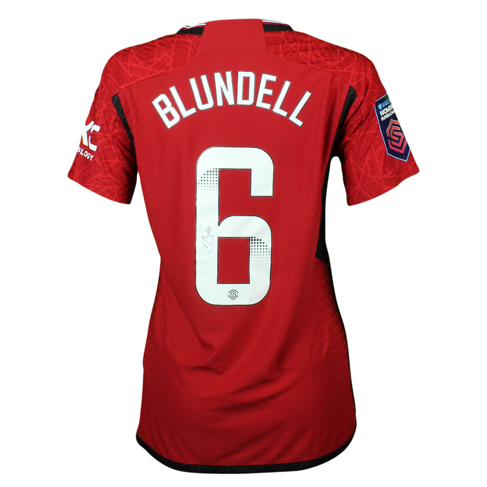 Hannah Jayne Blundell Manchester United WFC shirt