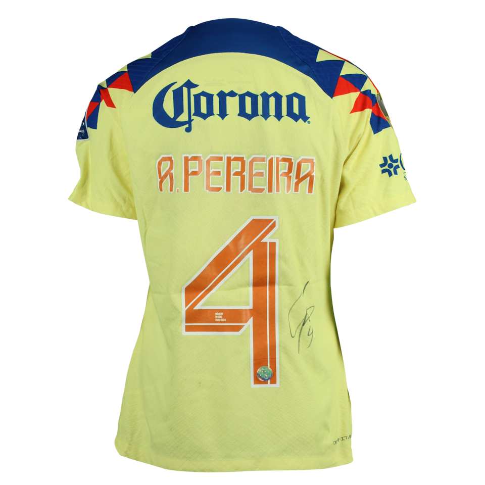 Andrea Pereira