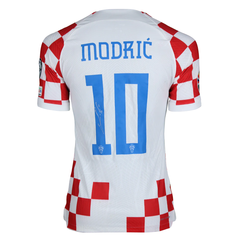 来自Croatia的Luka Modrić球衣