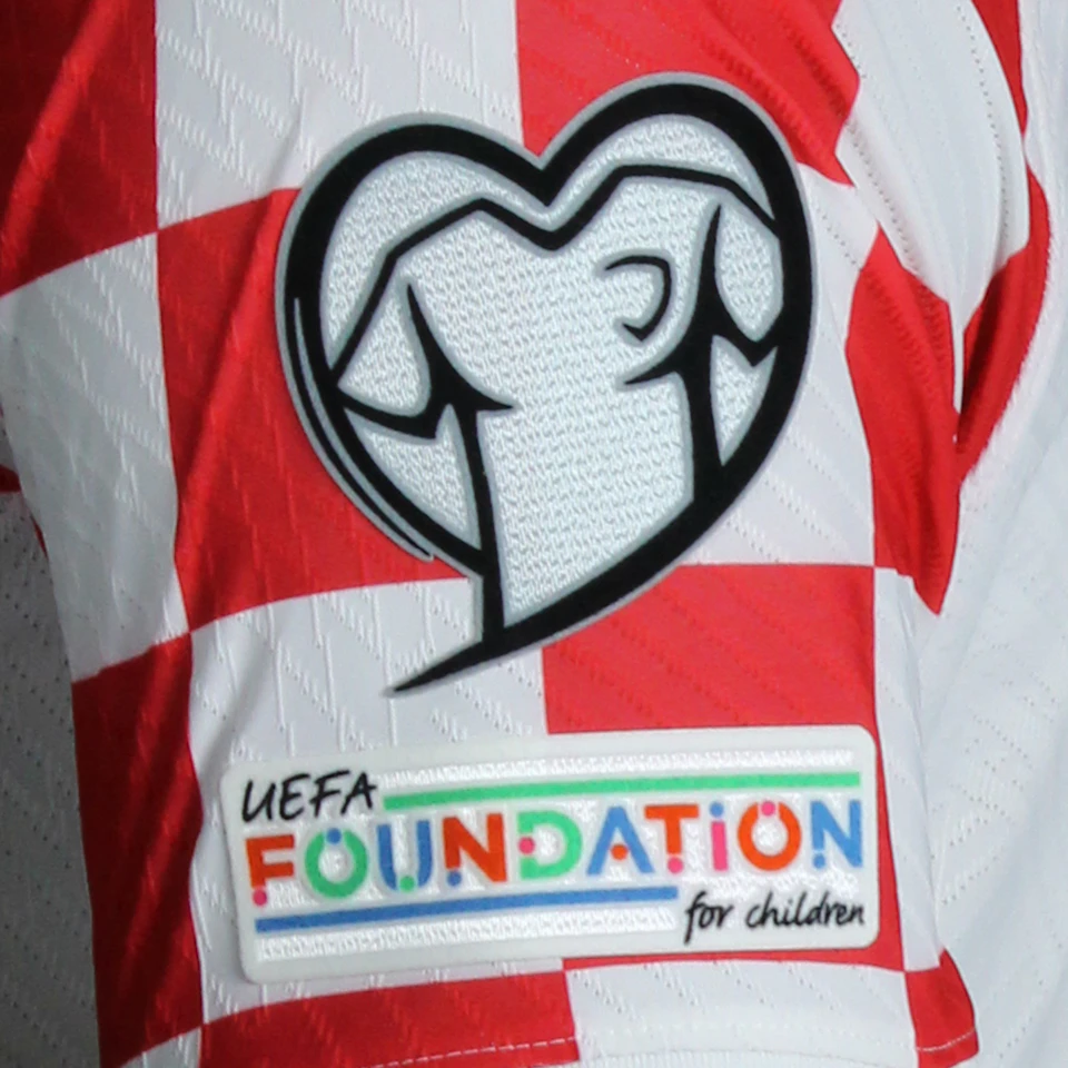 来自Croatia的Ante Budimir球衣