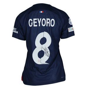 Paris Saint-Germain Féminines-Trikot von Onema Grace Geyoro