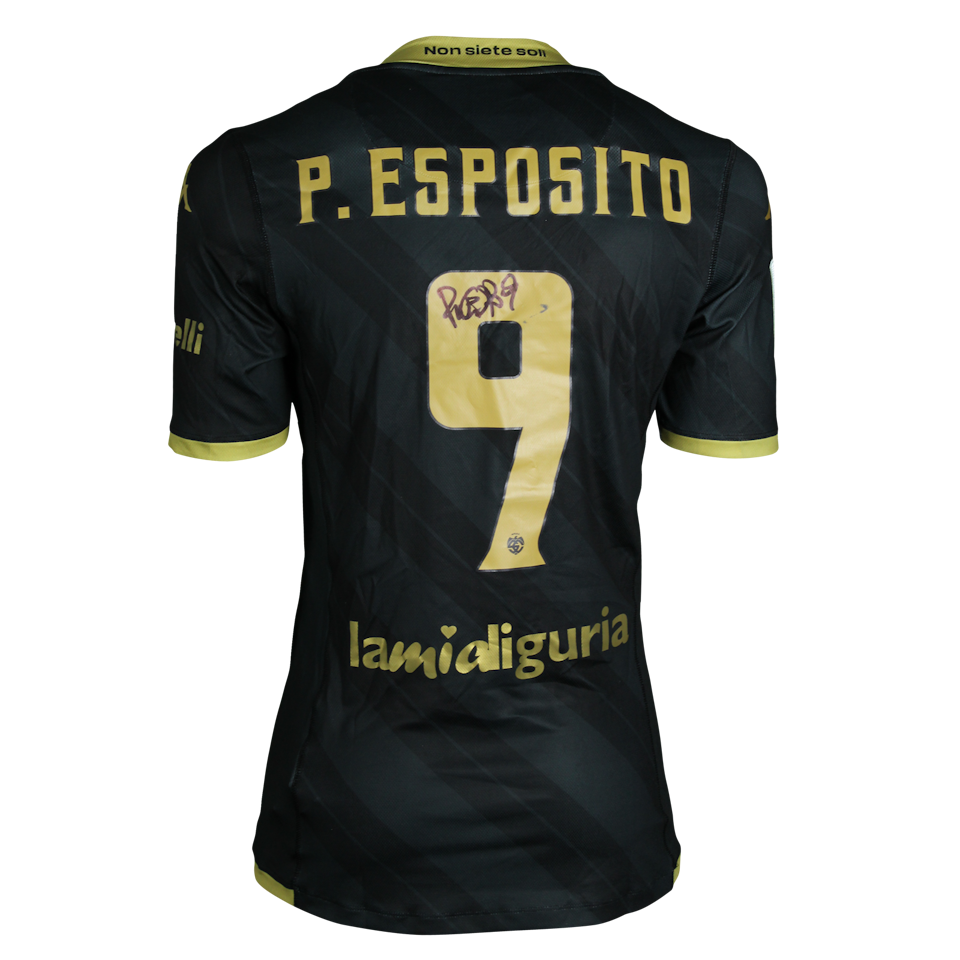 Francesco Pio Esposito Spezia Calcio のシャツ