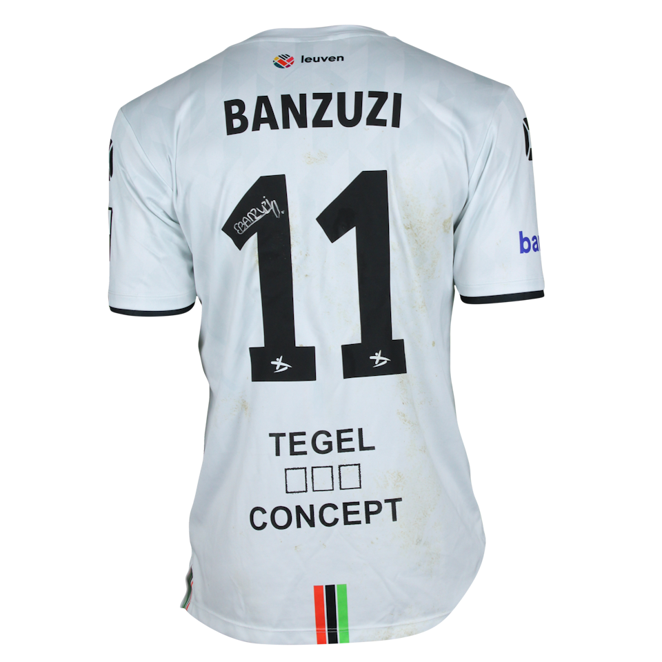 Ezechiel Banzuzi OH Leuven shirt
