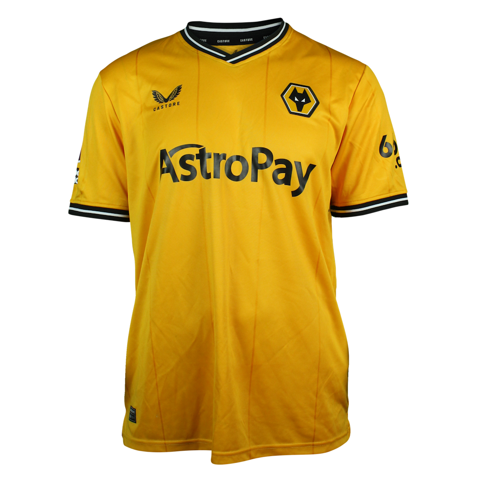 Max Kilman Wolverhampton Wanderers forması