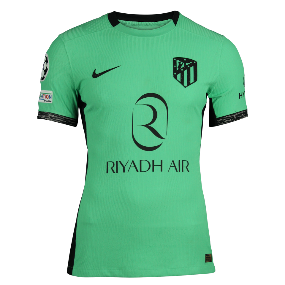 Atlético de Madrid 팀의 Nahuel Molina  셔츠