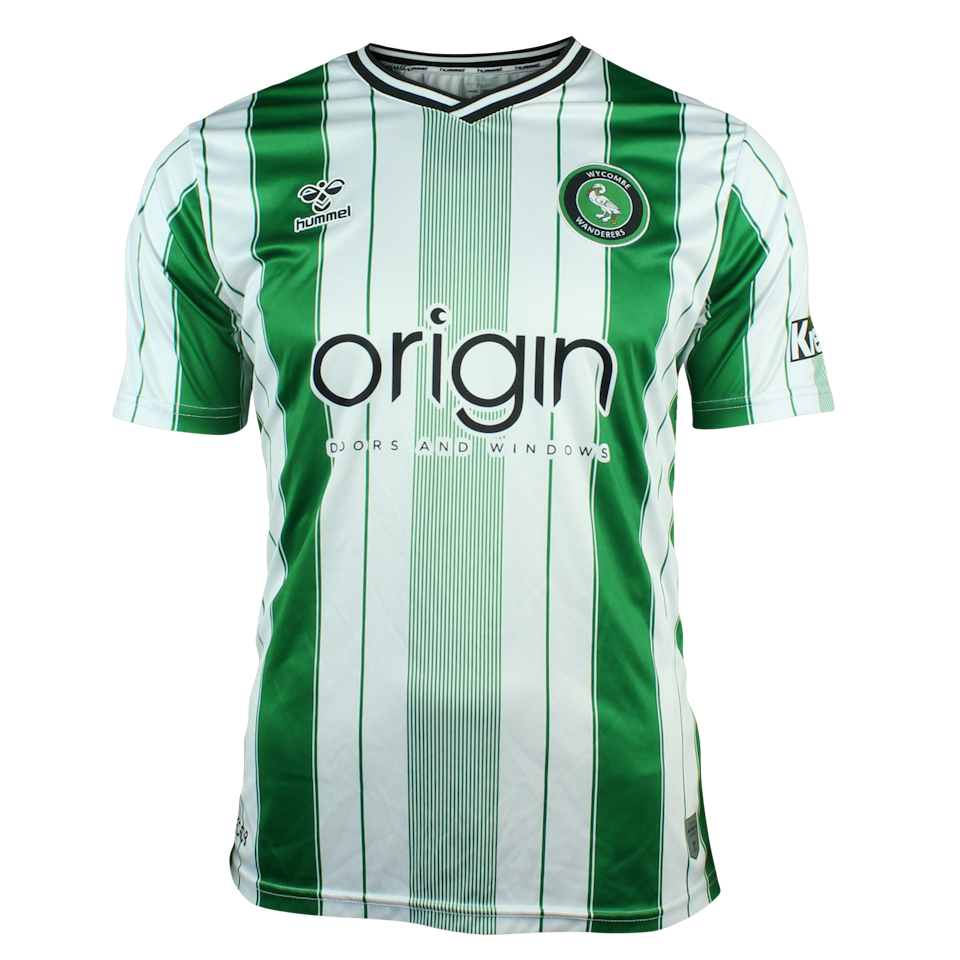 Tjay De Barr Wycombe Wanderers shirt