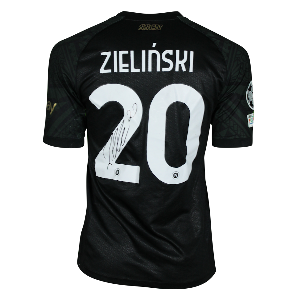 Piotr Zieliński Napoli shirt