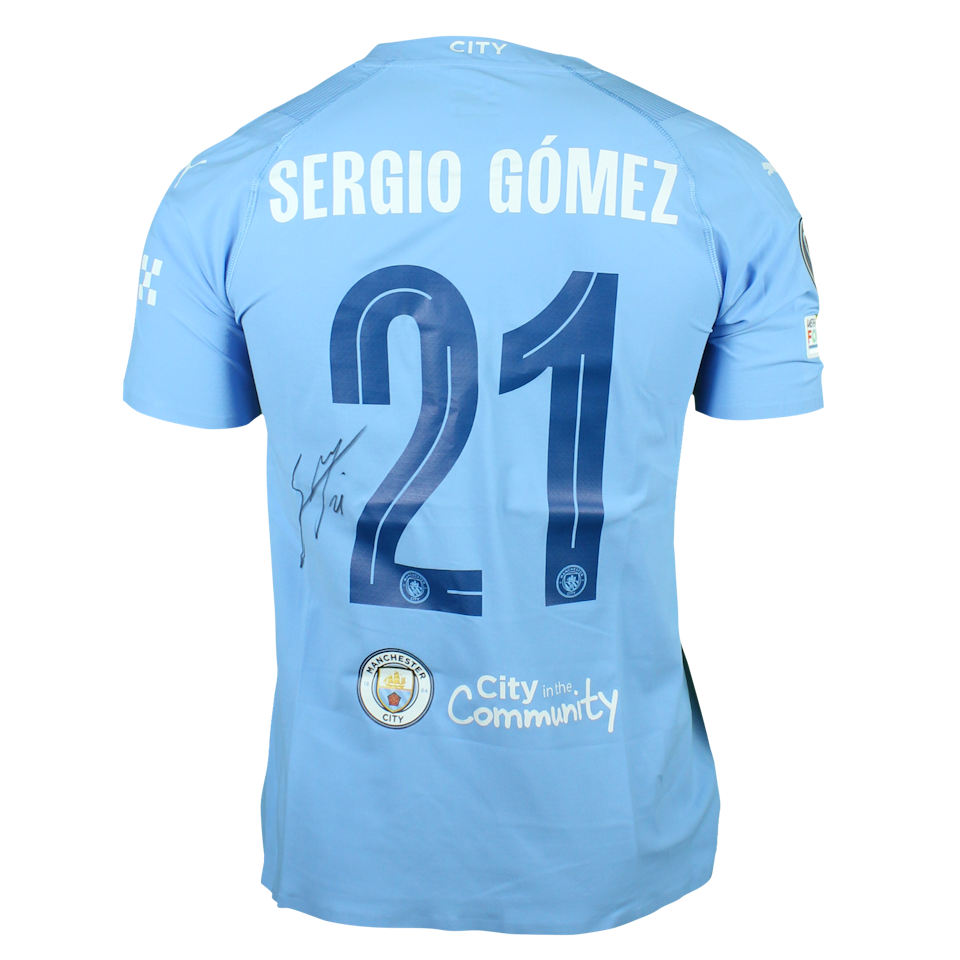 Sergio Gómez  Manchester City shirt