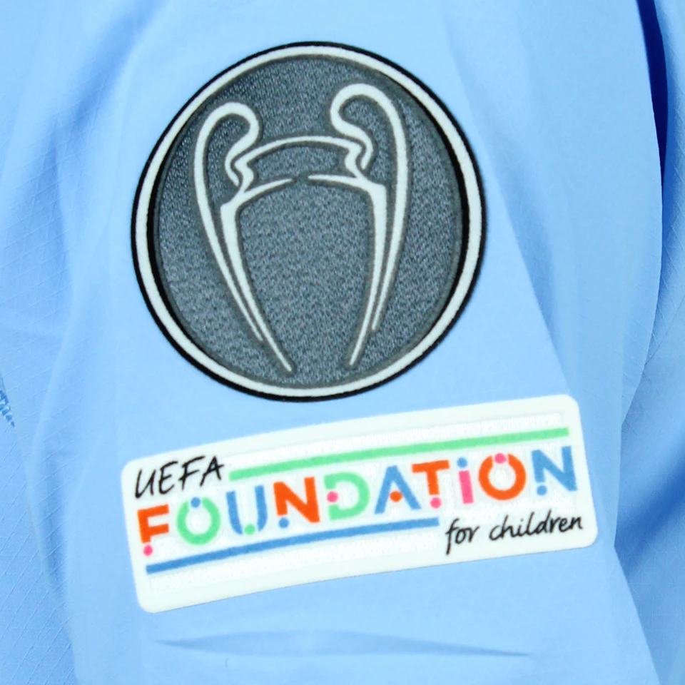 Jérémy Doku Manchester City jersey