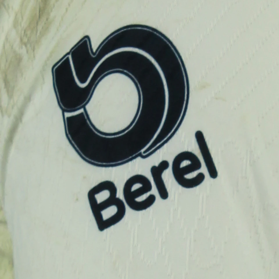 Pumas 팀의 Alfonso Monroy 셔츠