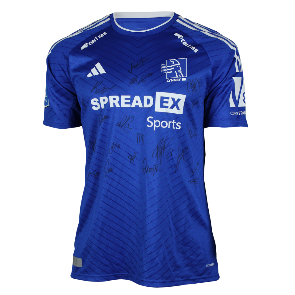 Squad Signed Johan Meyer