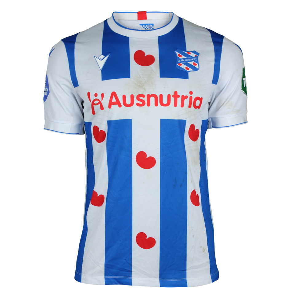 Che Nunnely SC Heerenveen shirt