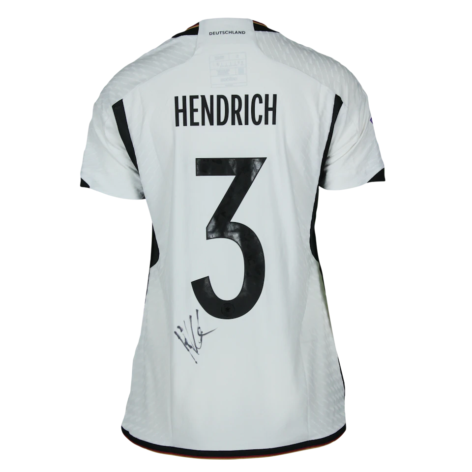 Kathrin Hendrich Germany W camisa.