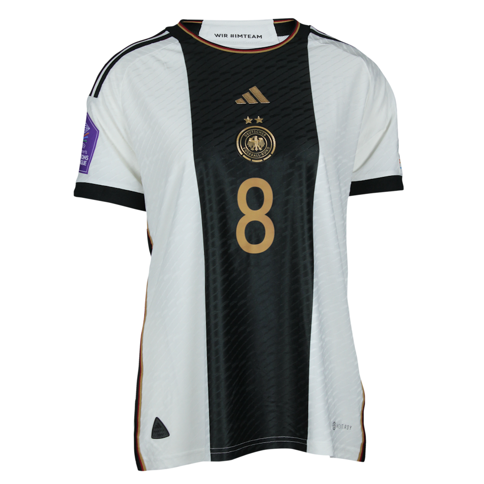 Sydney Lohmann Germany W jersey