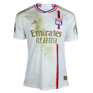 Skelly Alvero Olympique Lyonnais shirt