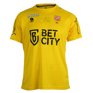 Mio Backhaus 長田澪 FC Volendam のシャツ