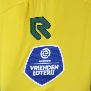 Iñigo Córdoba Fortuna Sittard shirt