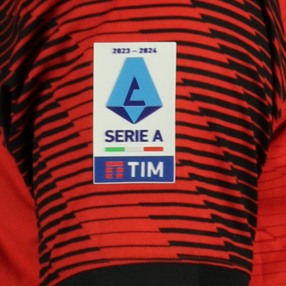 Ismaël Bennacer AC Milan shirt