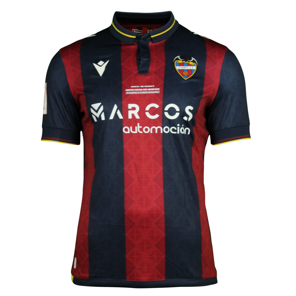 Camiseta Óscar Clemente Mues Levante UD