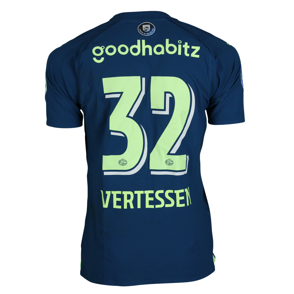 Yorbe Vertessen PSV shirt