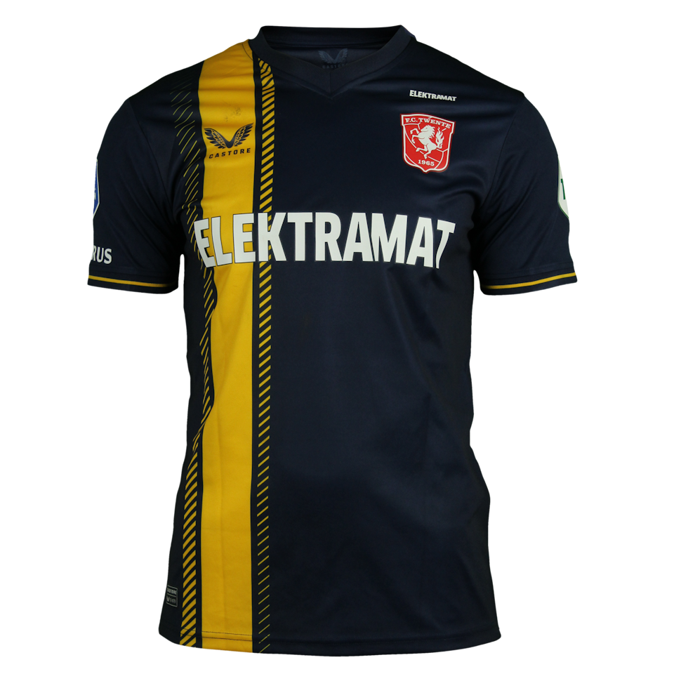 Manfred Ugalde FC Twente forması