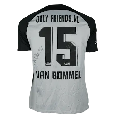 来自AZ Alkmaar的Ruben van Bommel球衣