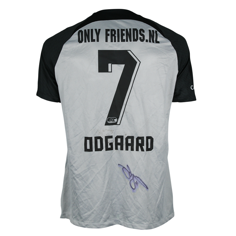 Jens Odgaard AZ Alkmaar shirt
