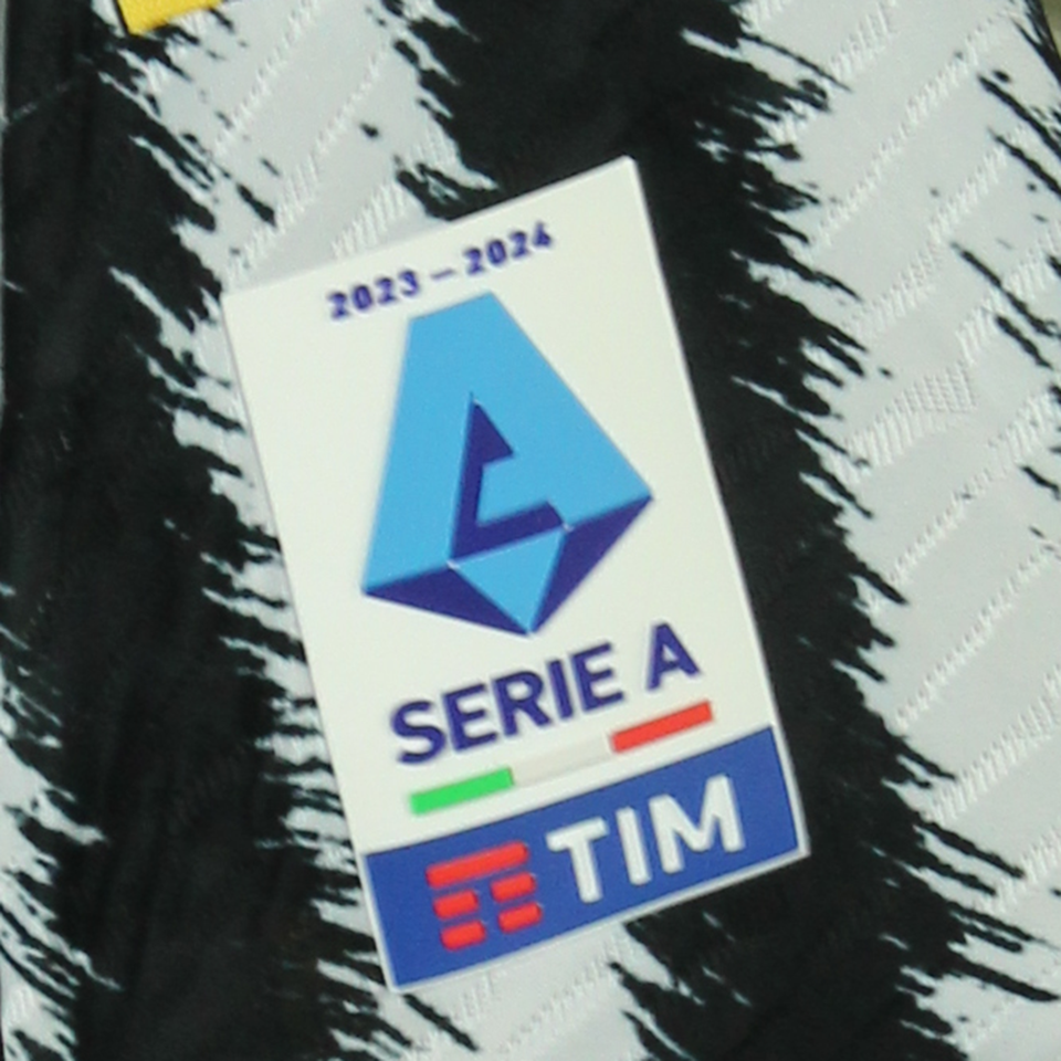 Fabio Miretti Juventus FC shirt