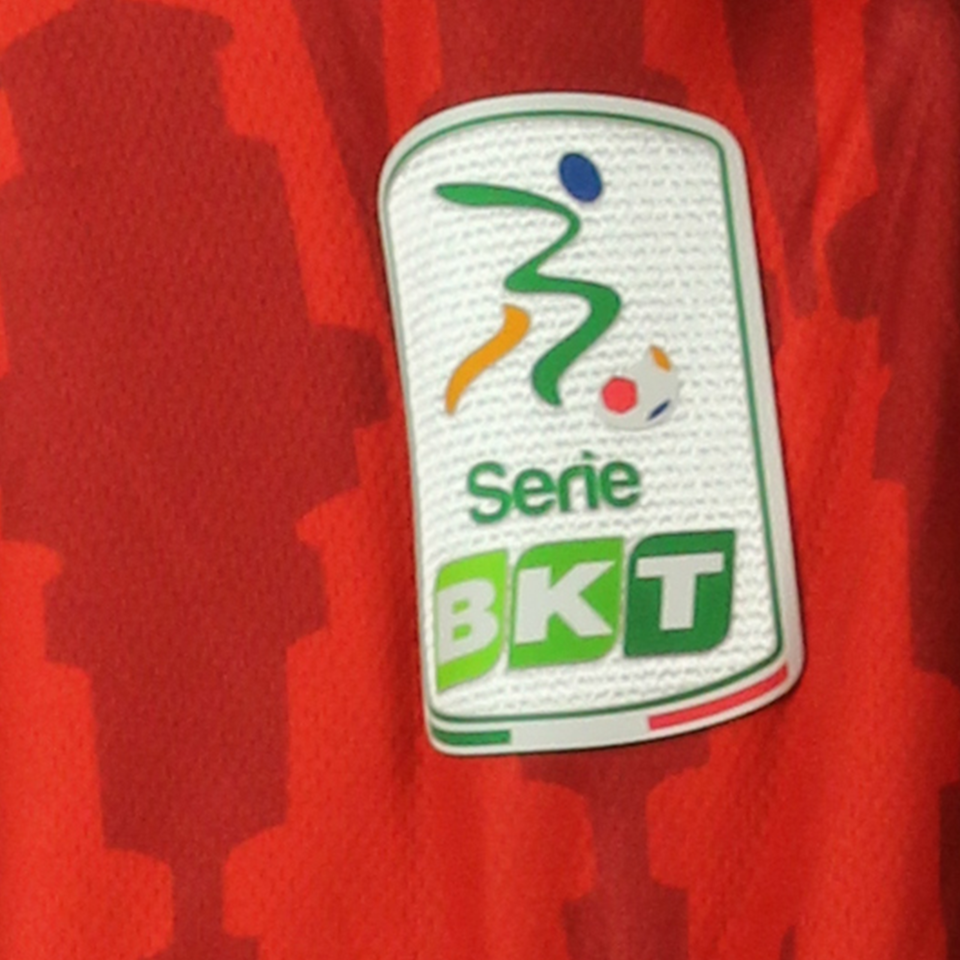 Daniele Verde Spezia Calcio shirt