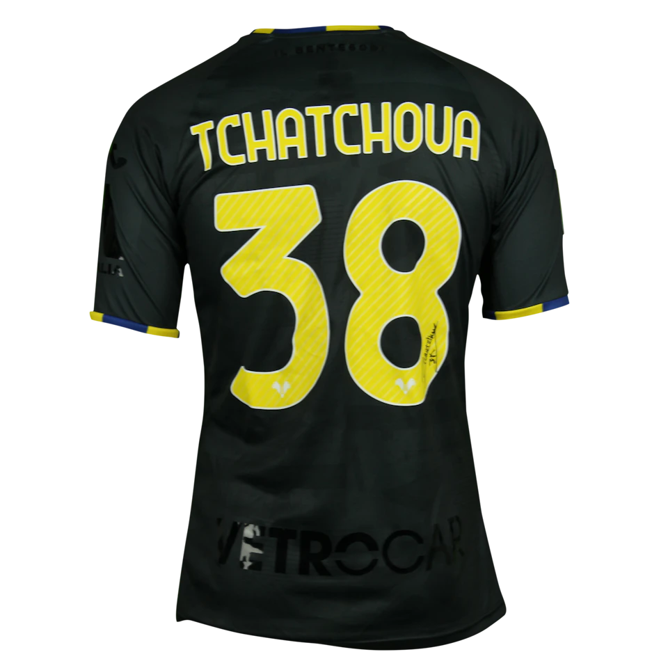 来自Hellas Verona FC的Jackson Tchatchoua球衣