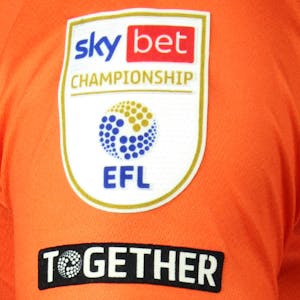 Camisa de Ryan Longman Millwall