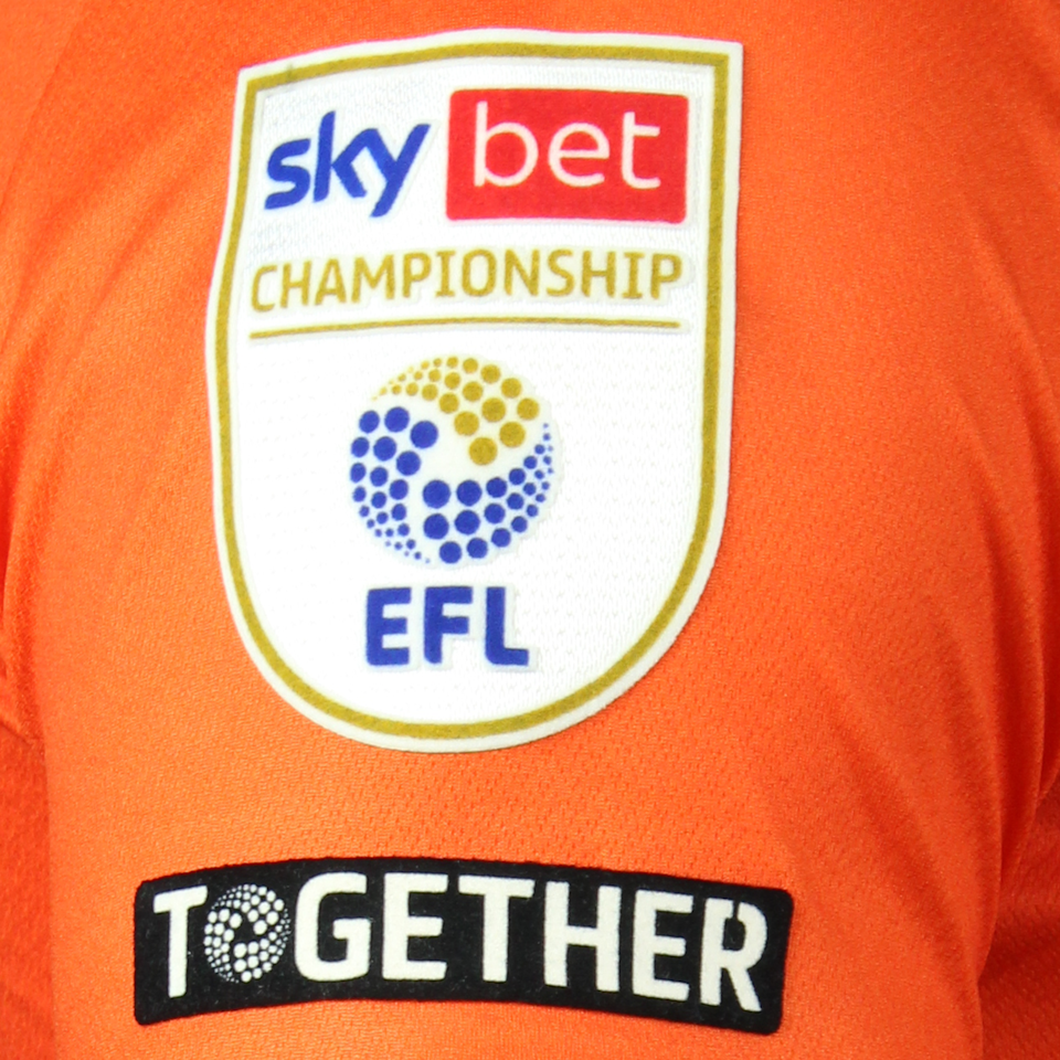 Camisa de Ryan Longman Millwall