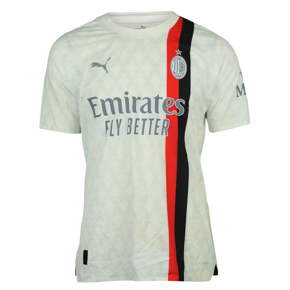 Fikayo Tomori AC Milan jersey