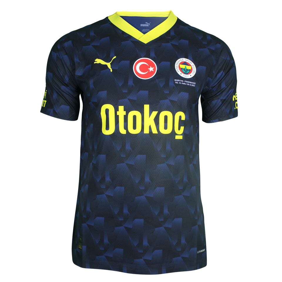 İrfan Can Kahveci Fenerbahçe shirt